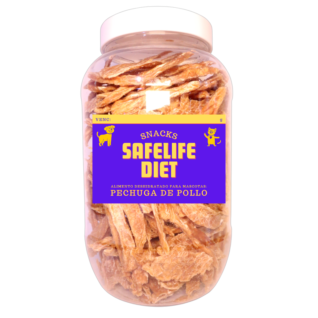 envase plastico de 700 gramos de pechuga de pollo con etiqueta safelife diet
